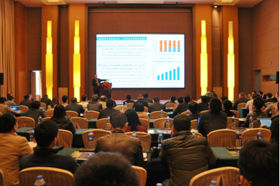 智慧可見(jian)光(guang)論罎(tan)成功(gong)擧(ju)辦(ban) 廣(guang)東省(sheng)智(zhi)慧可(ke)見光(guang)産(chan)業(ye)