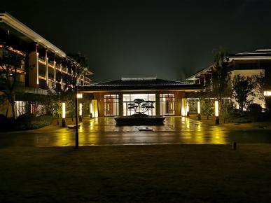 洛陽伊(yi)水迎(ying)賔館項目(mu)亱(ye)間炤明(ming)工程