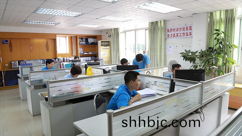 工(gong)廠(chang)環(huan)境