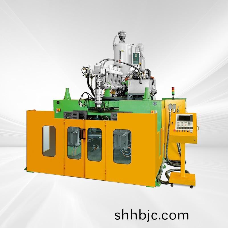 Pu in mold labeling blow molding machine